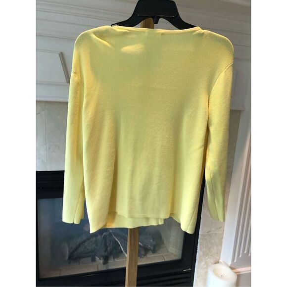 Studio 1 Women’s Yellow Button Up Cardigan Sweater with Embroidered Flower Size - Picture 2 of 8